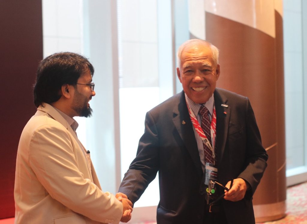 6f0c88de-3c02-4093-ae28-26d048129ceb